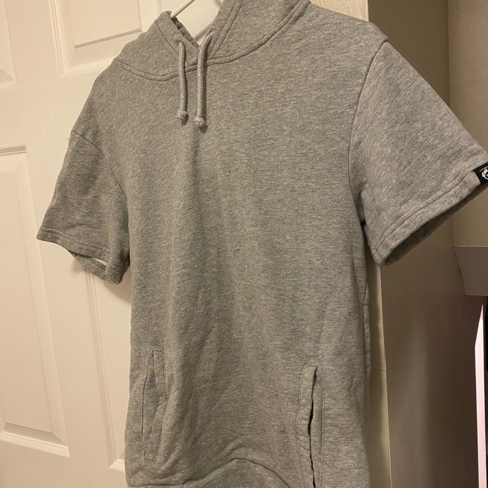 alphalete 3/4 hoodie size m
